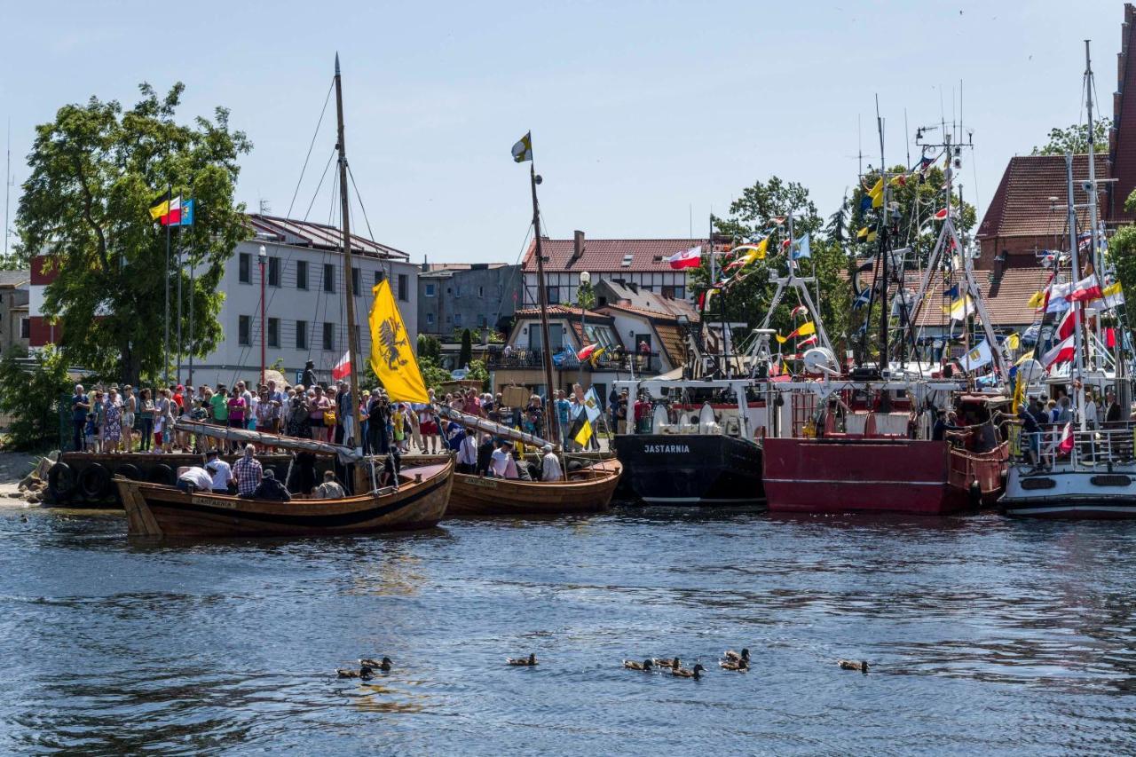 Ahoy Puck Apartament Przy Plazy Z Widokiem Na Morze Buitenkant foto