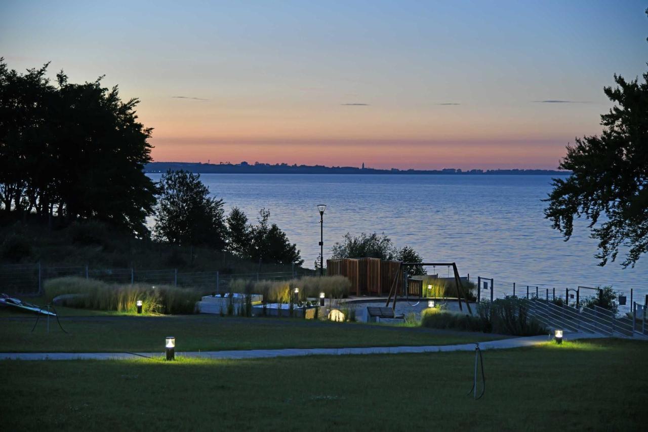Ahoy Puck Apartament Przy Plazy Z Widokiem Na Morze Buitenkant foto