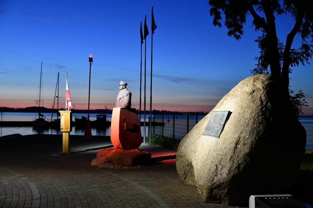 Ahoy Puck Apartament Przy Plazy Z Widokiem Na Morze Buitenkant foto