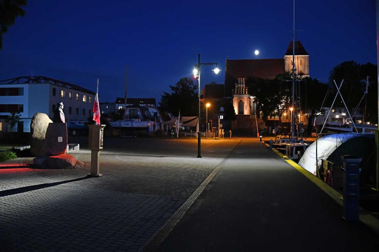 Ahoy Puck Apartament Przy Plazy Z Widokiem Na Morze Buitenkant foto